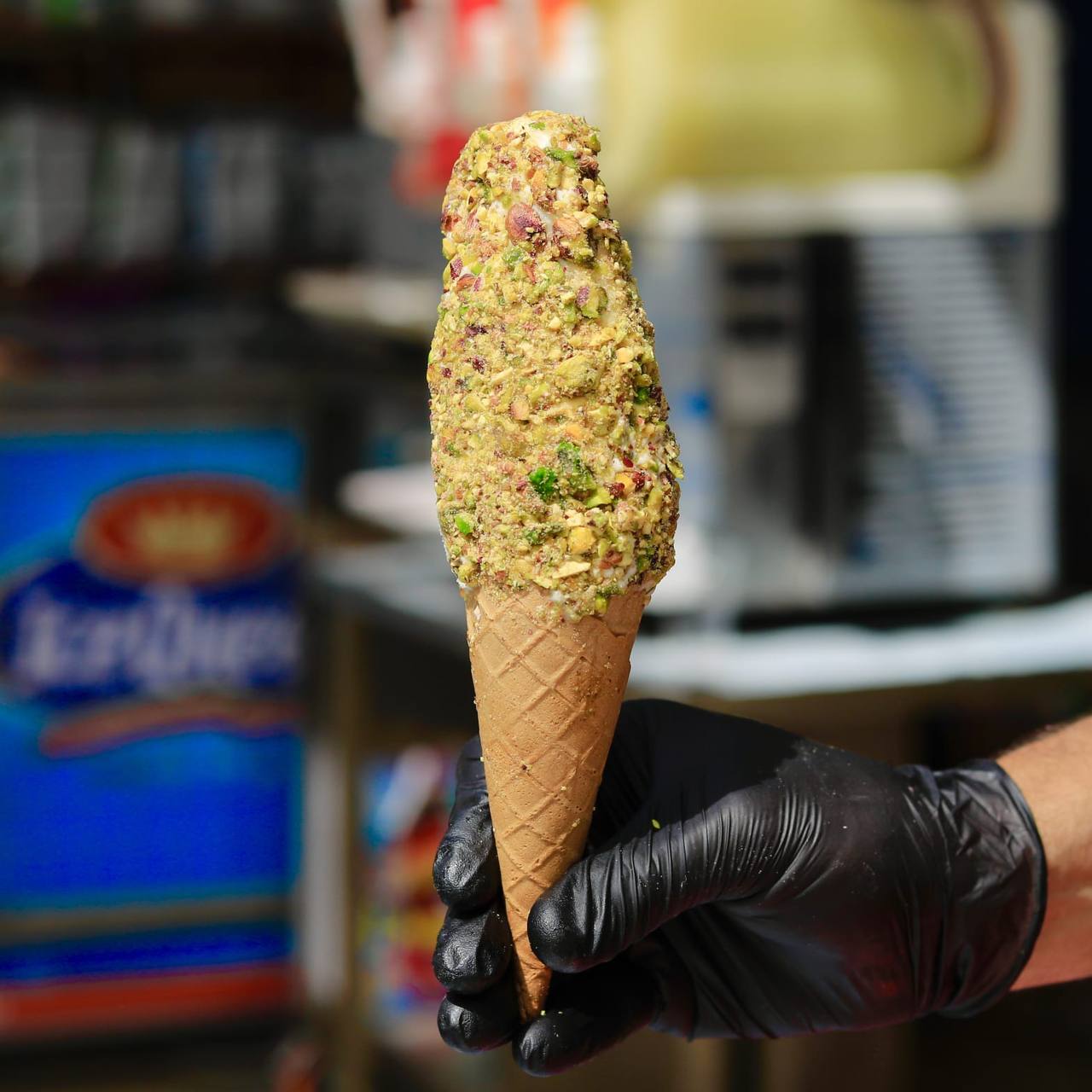 ashta with pistachio